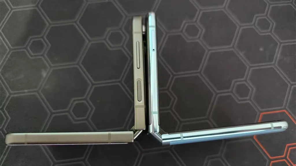 Folding phones