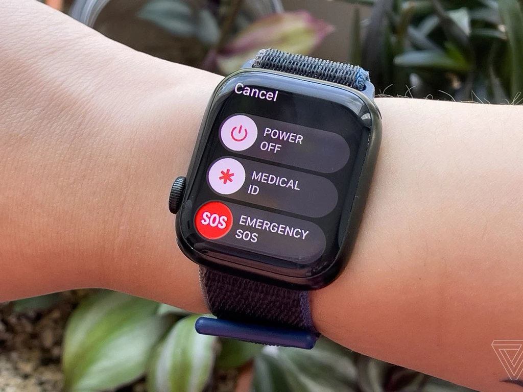 SOS Apple watch.jpg