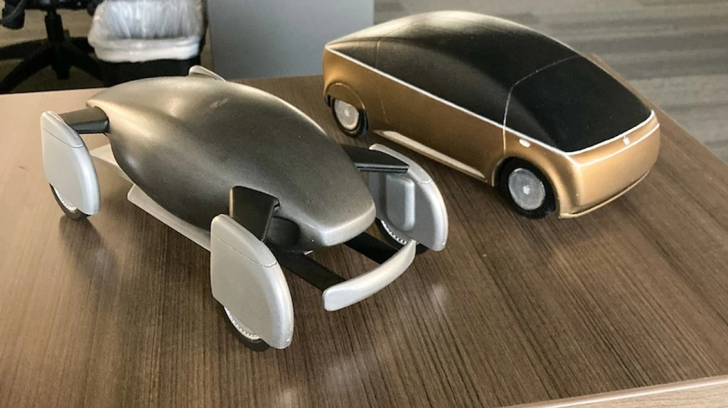 apple car .jpg