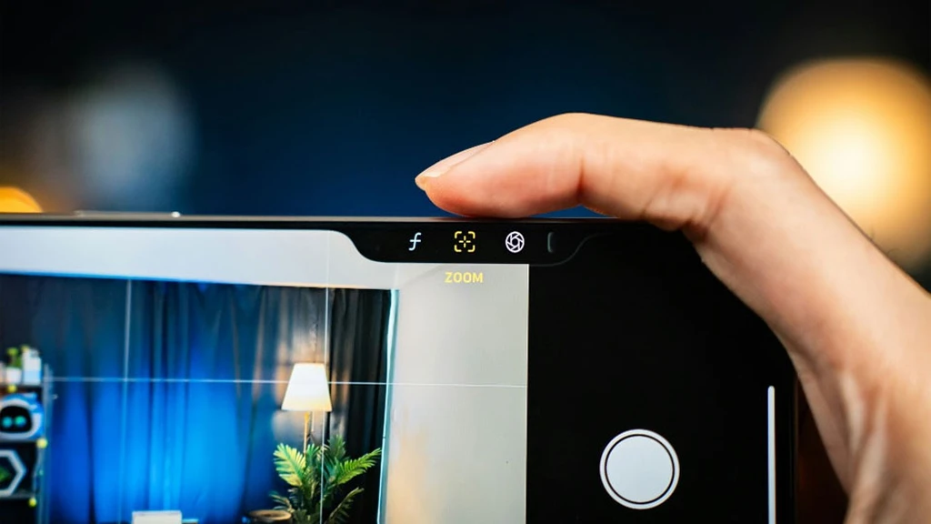 iPhone camera control