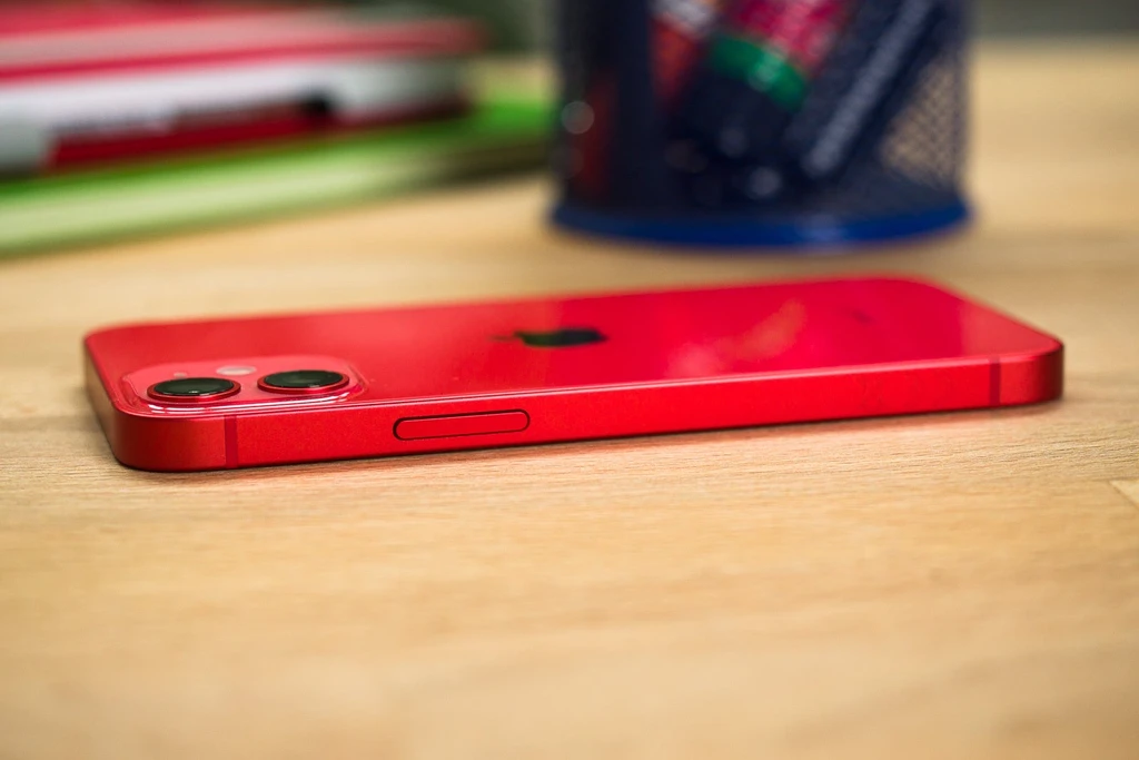 iphone 13 mini .jpeg