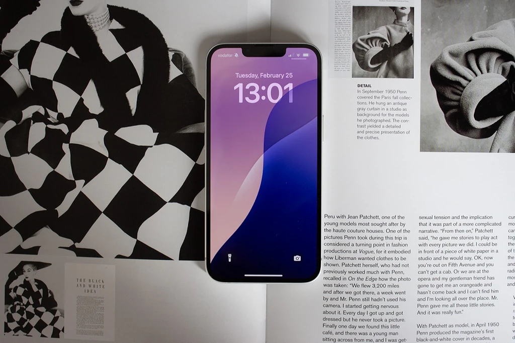 iphone 16e apple