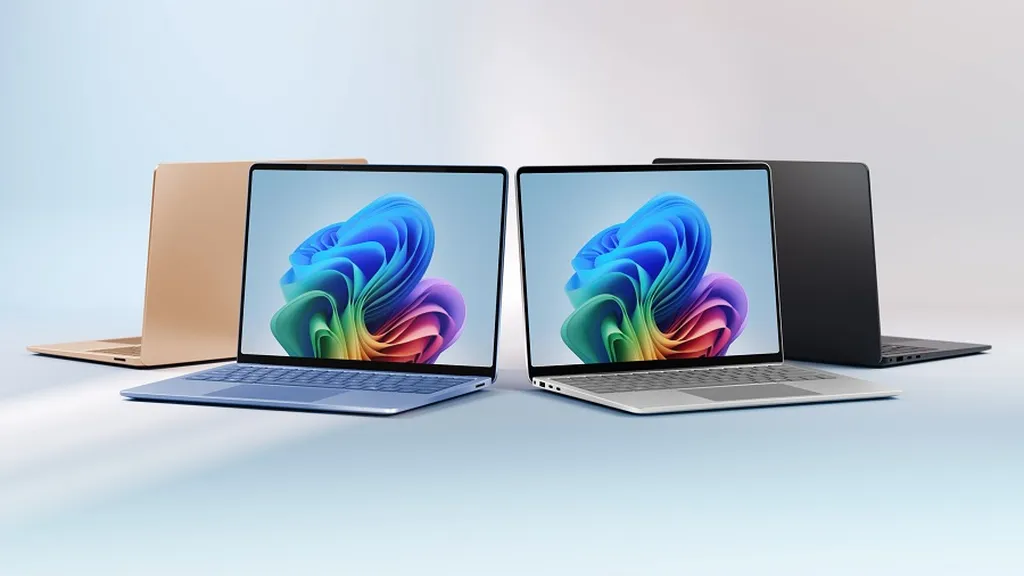 سرفیس Laptop 7