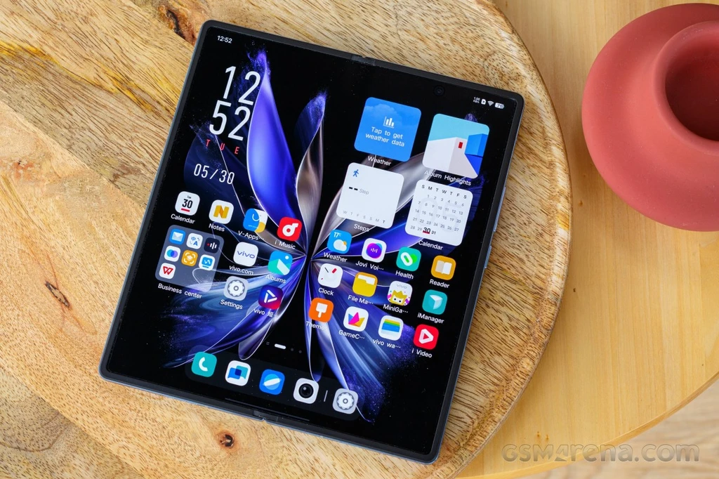 vivo X fold 2.jpg
