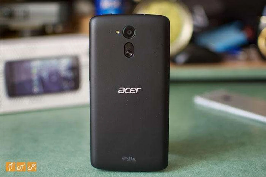 بررسی تخصصی جی‌اس‌ام: Acer Liquid E700