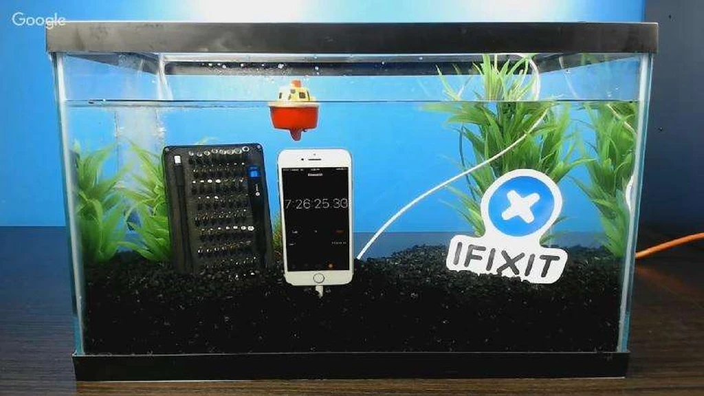 تست جالب سایت iFixit: هفت ساعت و نیم با آیفون 7 زیر آب