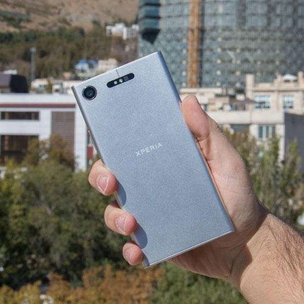 بررسی تخصصی Sony Xperia XZ1