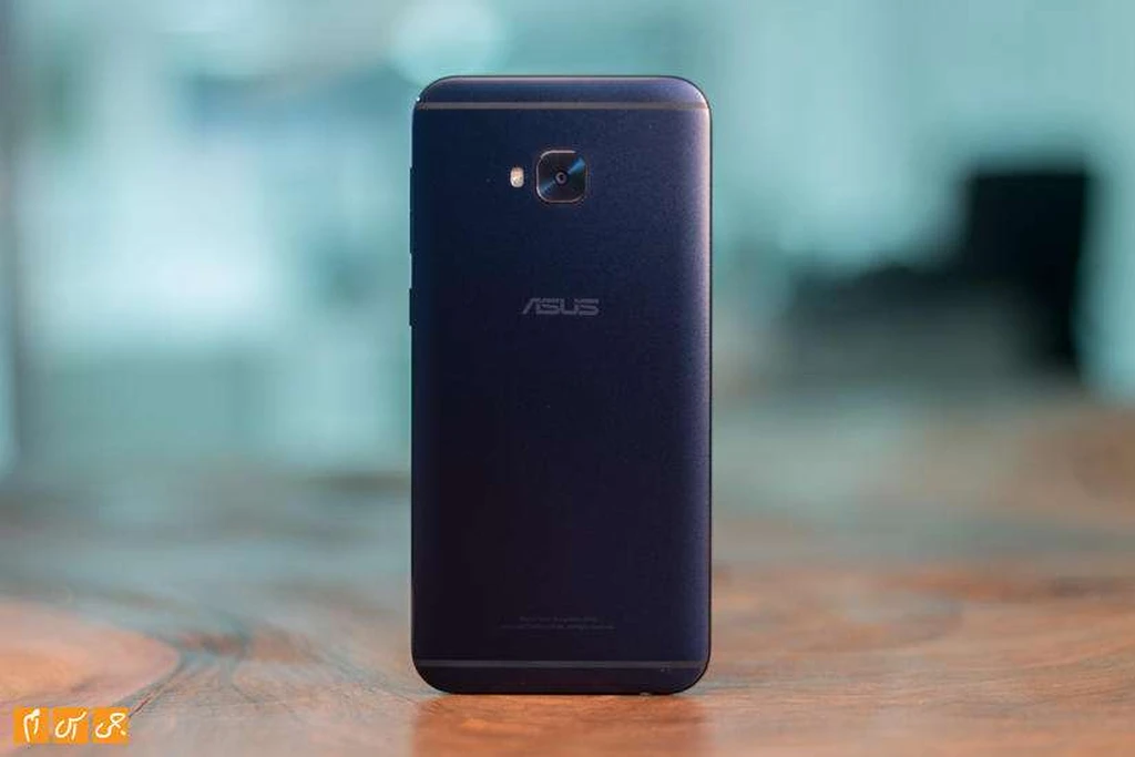 بررسی تخصصی Asus Zenfone 4 Selfie Pro