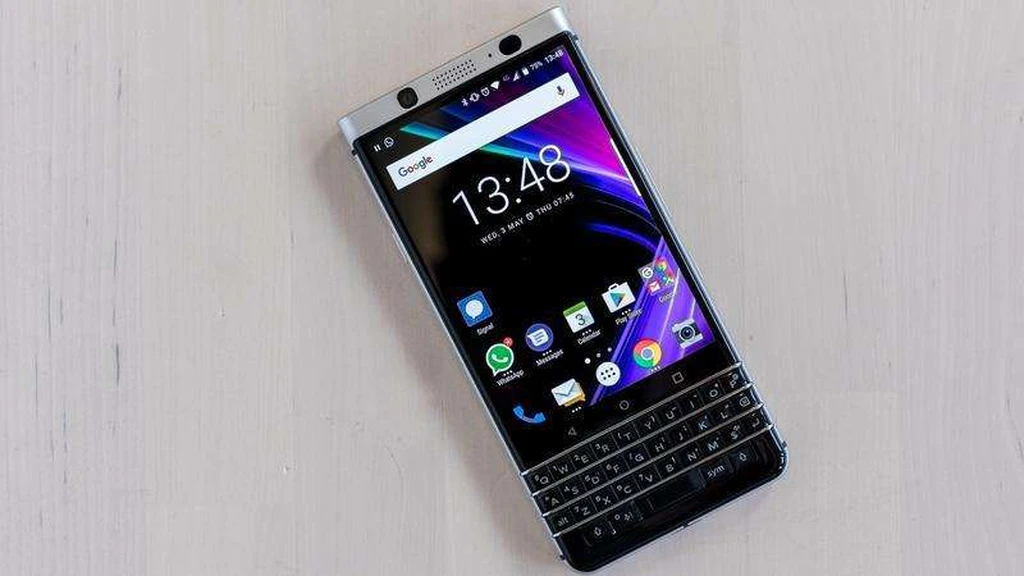 KEYone، چهارمین گوشی اندرویدی بلک بری وارد بازار شد (قیمت)