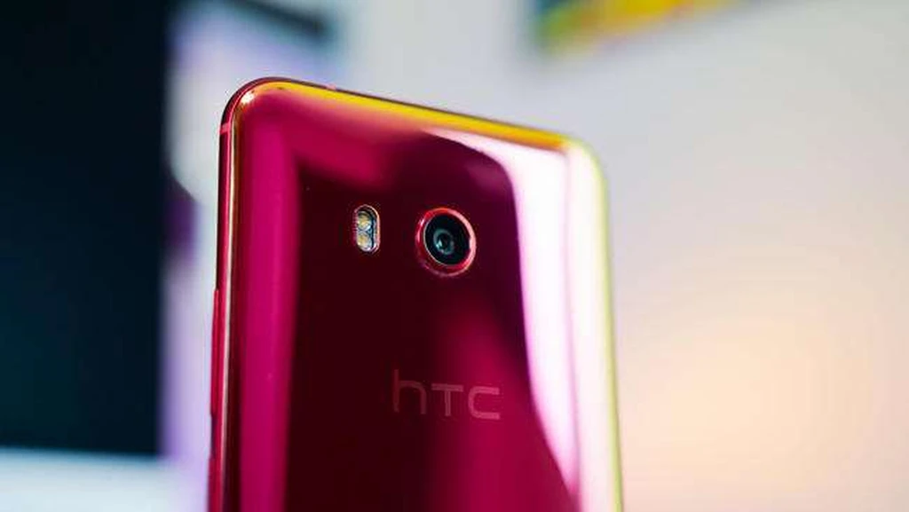 دستیار صوتی الکسا برای HTC U11، دوشنبه عرضه خواهد شد