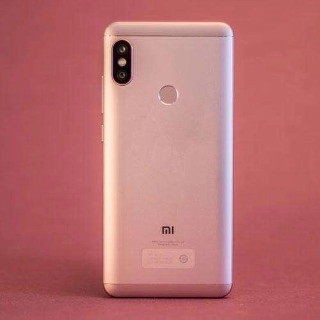 بررسی تخصصی Xiaomi Redmi Note 5 AI