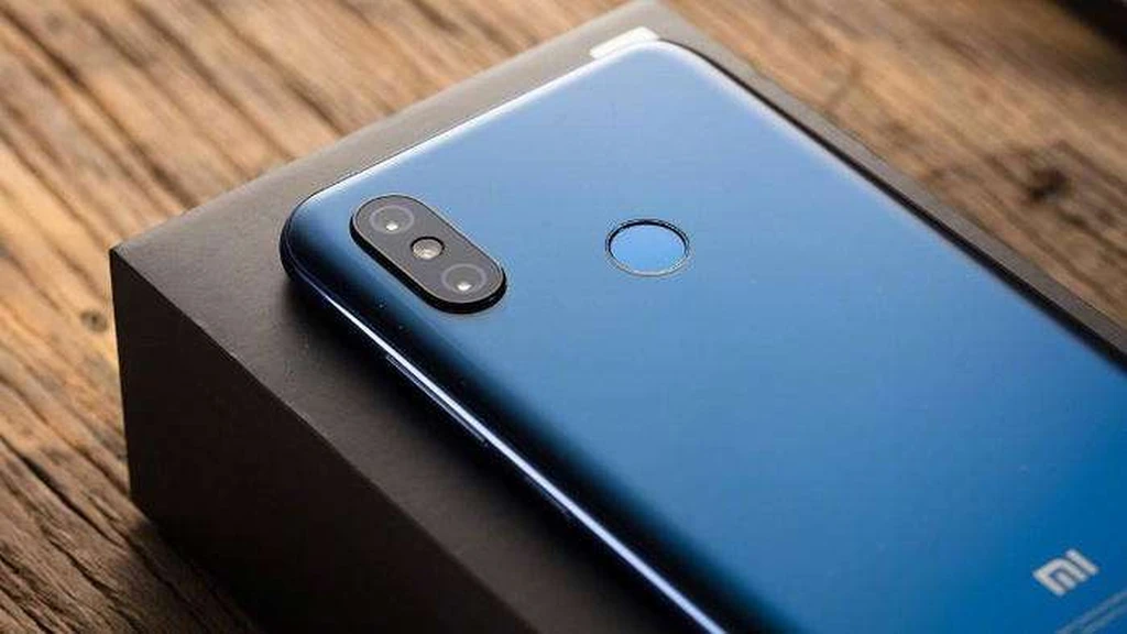 پرچمدار Mi 8 شیائومی در مرحله پیش فروش