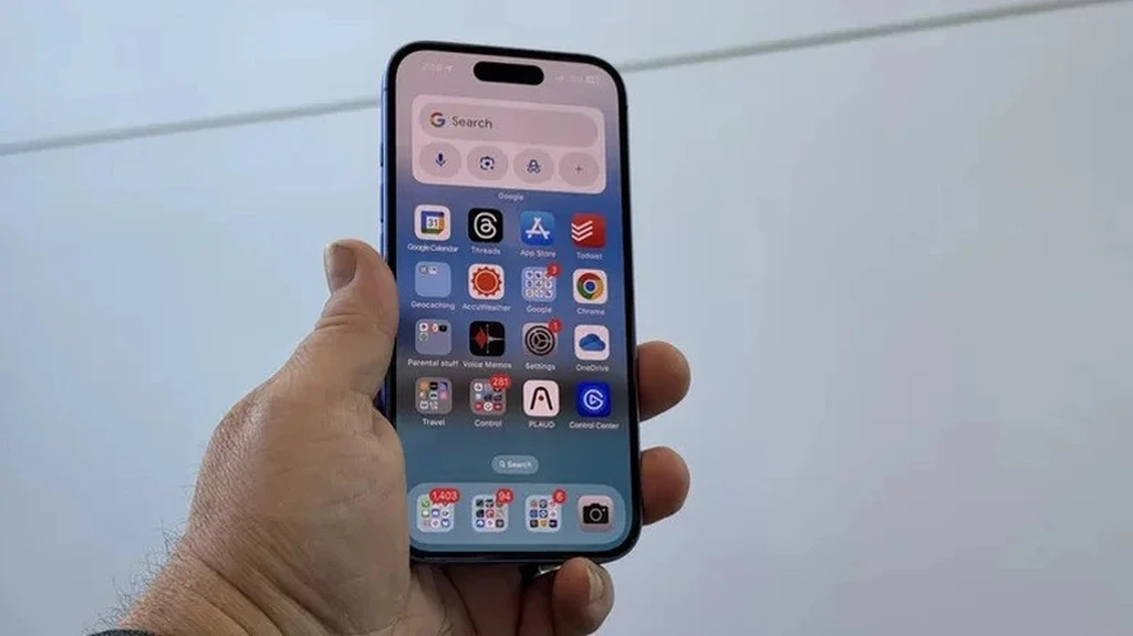 آیفون 16