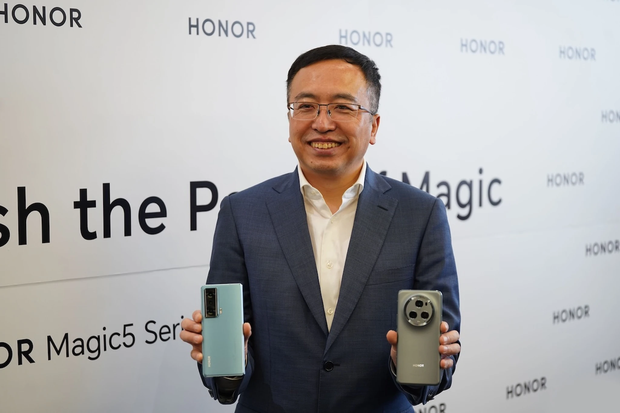 honor 1.jpeg