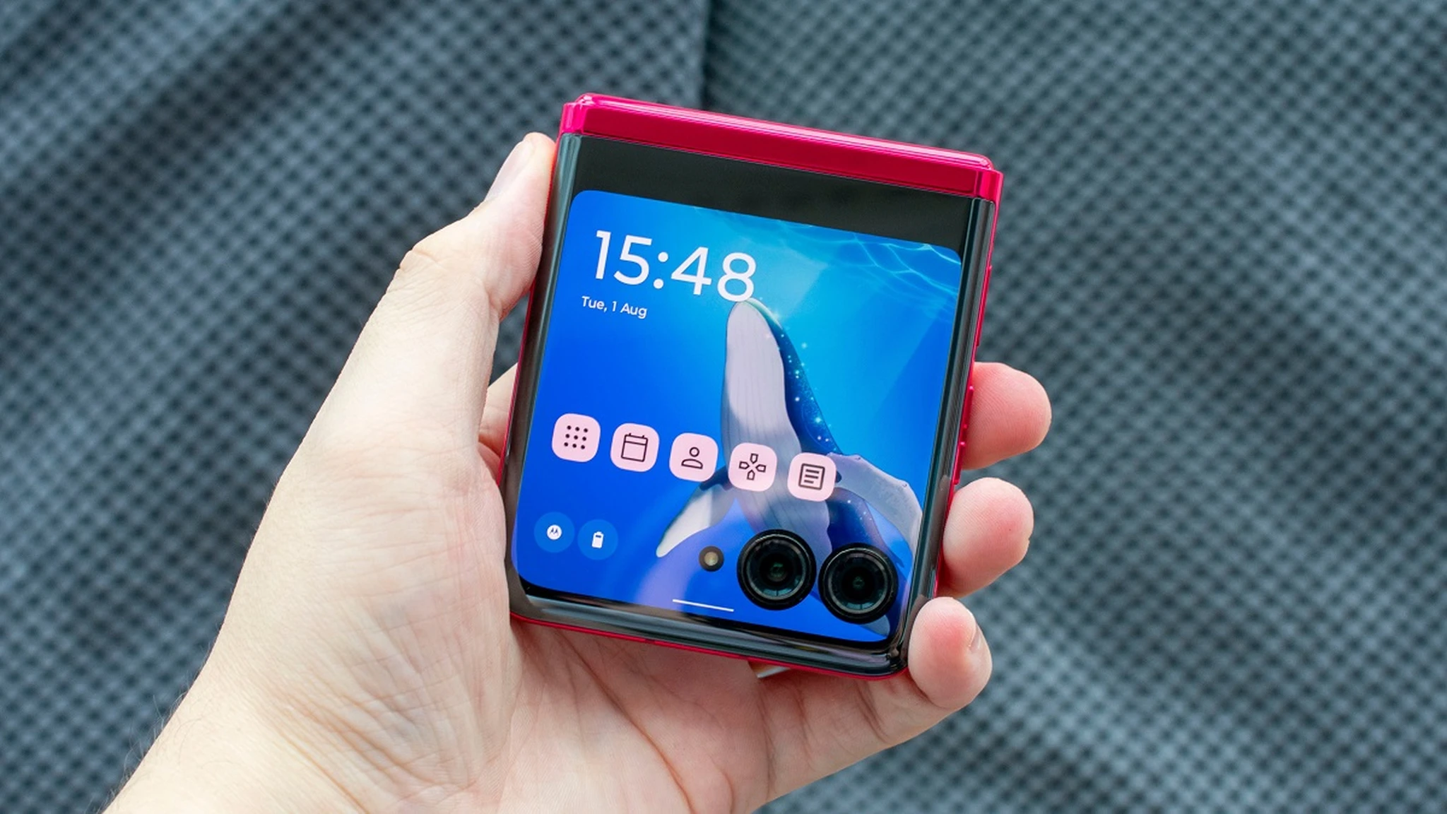 moto razr.jpg