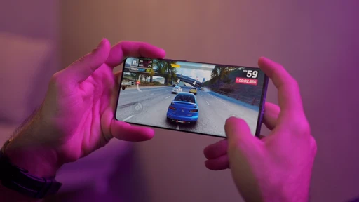 موتورولا اج 50 پرو ظرفیت 256GB رم 12GB-10