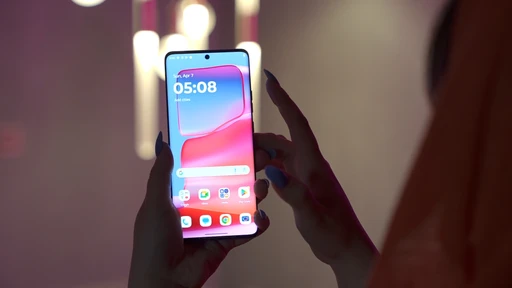 موتورولا اج 50 پرو ظرفیت 256GB رم 12GB-6
